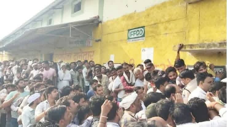छत्तीसगढ़ में खाद संकट और कॉर्पोरेटपरस्त सरकार