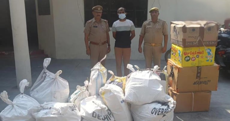 नोएडा में ₹50 लाख के अवैध पटाखे बरामद, तीन गिरफ्तार; पुलिस ने दीवाली से पहले कसी कमर