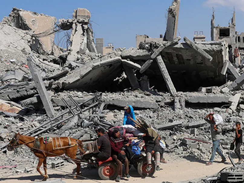 Returning People to Gaza