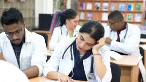 🩺 भारत में मेडिकल शिक्षा संकट: आतंकवाद, मुनाफेखोरी और लचर प्रशिक्षण