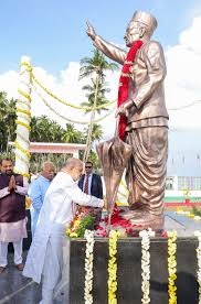 सावरकर प्रतिमा का अनावरण या हिन्दू राष्ट्र एजेंडे का निरावरण