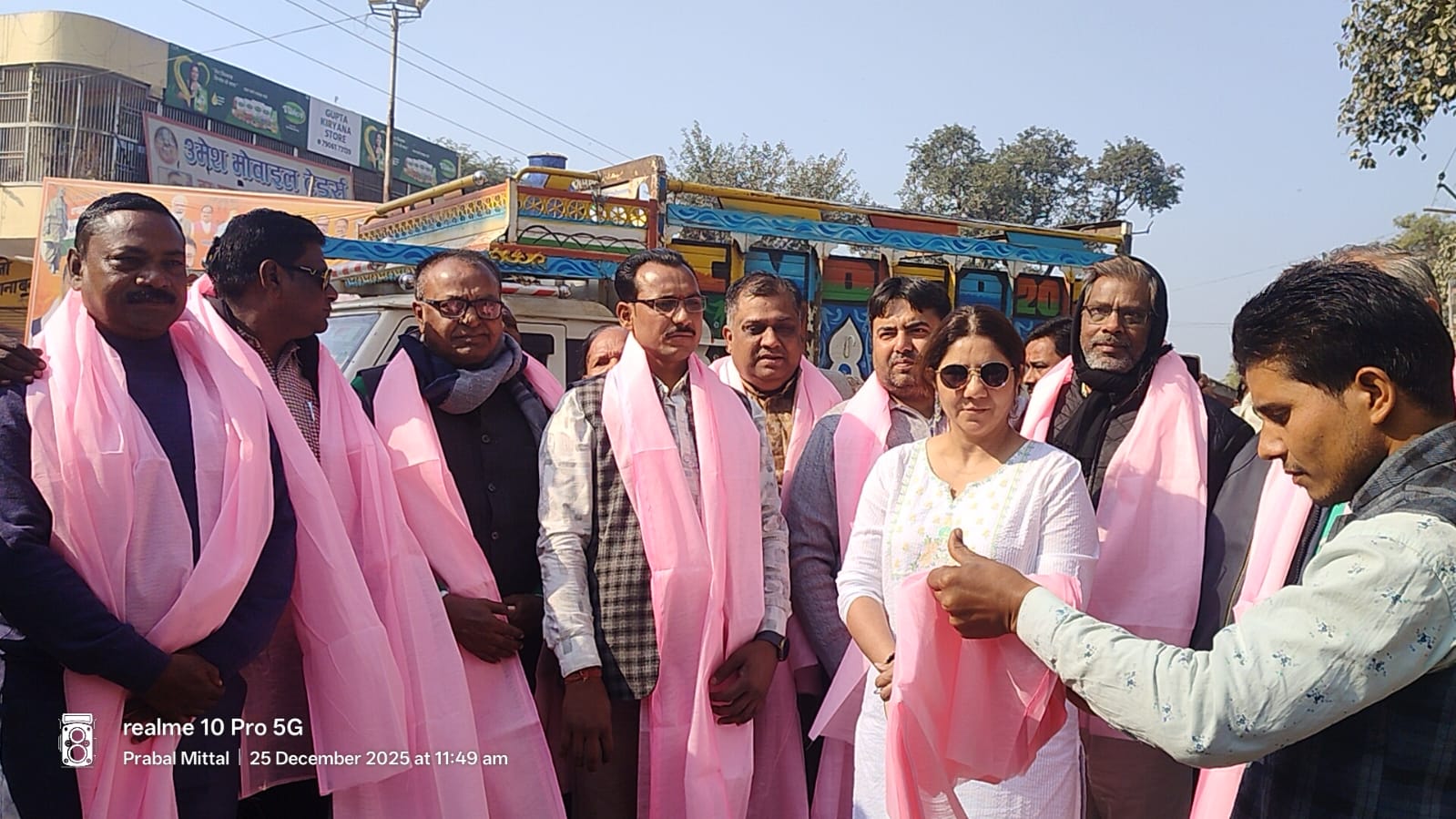 बाह बटेश्वर को अटल नगर जिला बनाने की मांग: आगरा से बटेश्वर तक निकली विशाल यात्रा, अटल जी के घर जलाए दीये