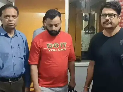 आगरा: ‘कहां गए 22 लाख?’ जेल से छूटते ही दवा कारोबारी हिमांशु अग्रवाल का बड़ा सवाल; वकील बोले- 1.22 करोड़ का पूरा हिसाब लेंगे