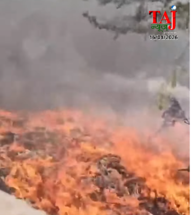 Fire near Agra MG Road bridge railway track Friday January 16 2026