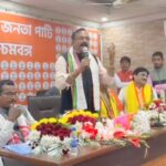 BJP MP Rajkumar Chahar addressing workers in Kolkata against Mamata Banerjee government