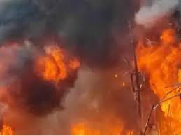 Cylinder blast in Agra Raghuvir Kunj colony fire brigade investigation short circuit