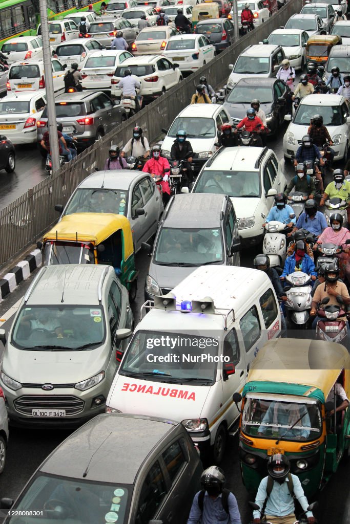 Kanpur-Hamirpur-Sagar Highway traffic jam ambulance stuck newborn death negligence news 2026