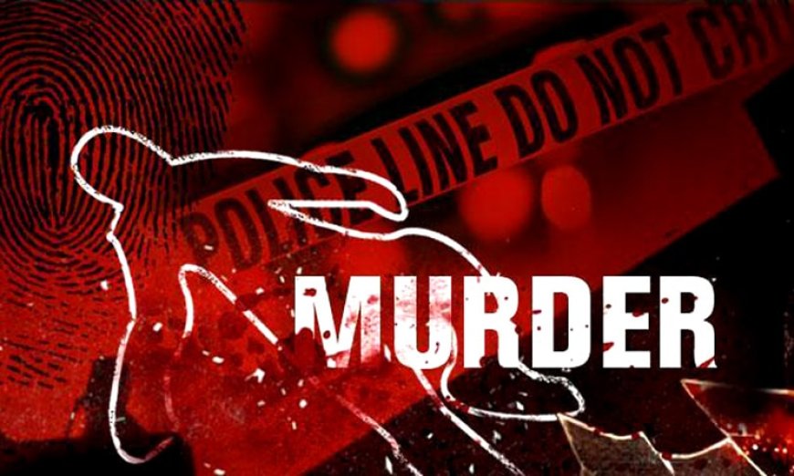 UP Police investigating crime scene at night in Faridpur Bareilly murder case 2026