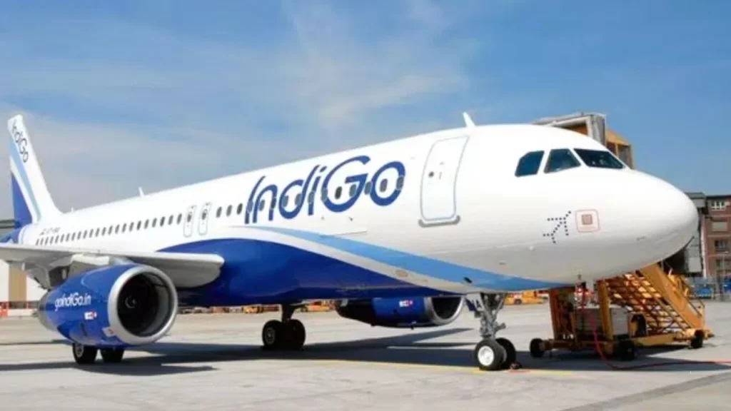 IndiGo flight bomb threat handwritten note found in toilet Pune airport security check news 2026