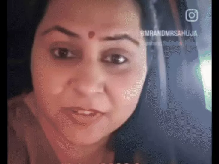 Heavy traffic jam on MG Road Agra due to metro construction work social media viral reel