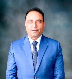 Arun Sharma Motion Academy Agra director success story from village to education icon news 2026