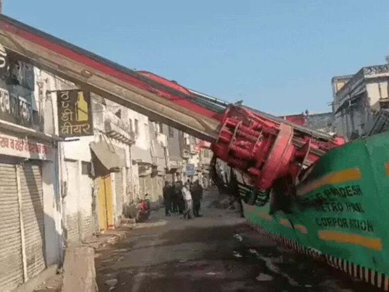Agra Metro Crane Accident Liquor Shop Damage Pratap Pura Thakur Pawan Singh Taj News