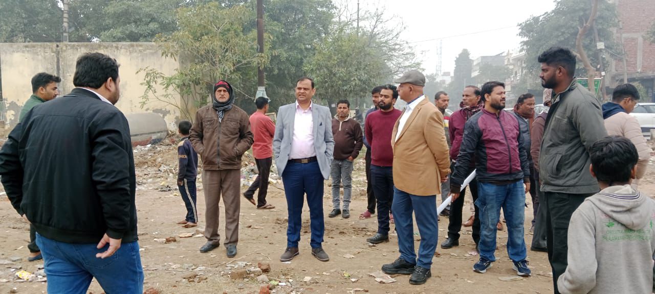 Agra Development News Sikandra Housing Scheme land dispute cleared road construction starts JCB photo