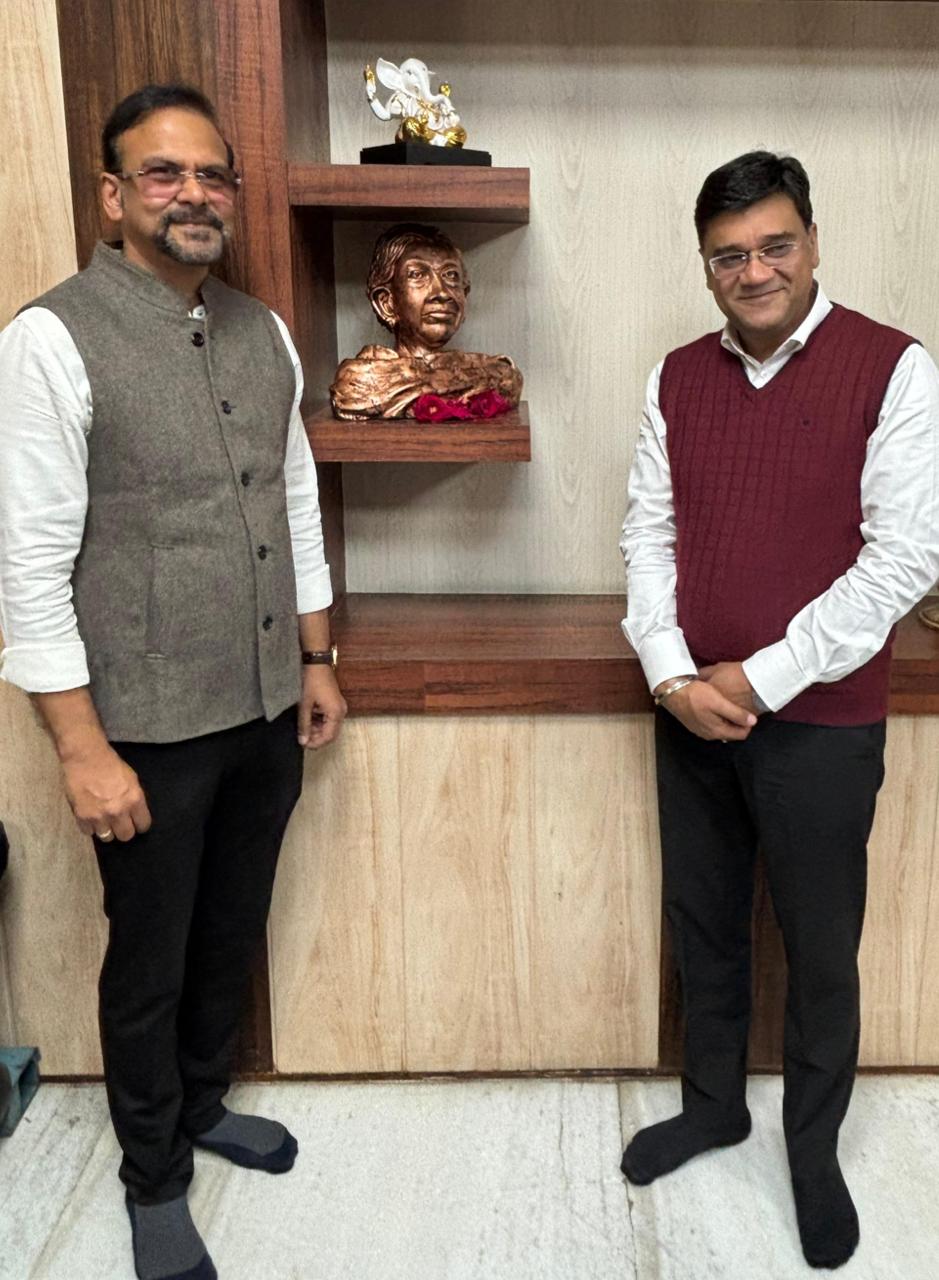 SN Medical College Agra Sarojini Naidu Jayanti Abhimanyu Singh