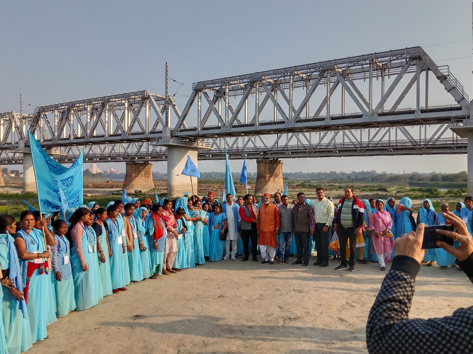 Yamuna Samvad Padyatra Agra Photo 10