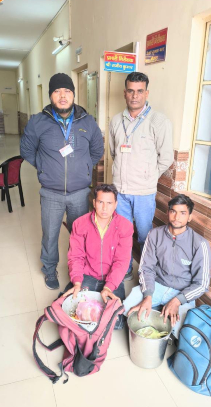 Agra Railway Division RPF Action Operation Dusra Unauthorized Vendors