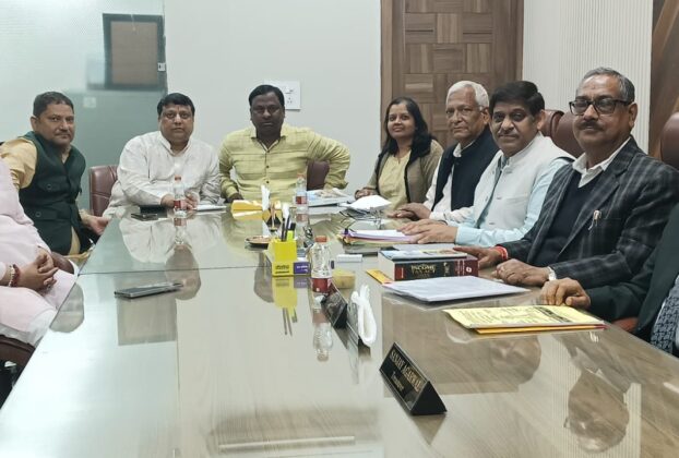 National Chamber of Industries and Commerce Agra sends post budget memorandum opposing retrospective tax and penalty fee, thanks FM for 4 suggestions