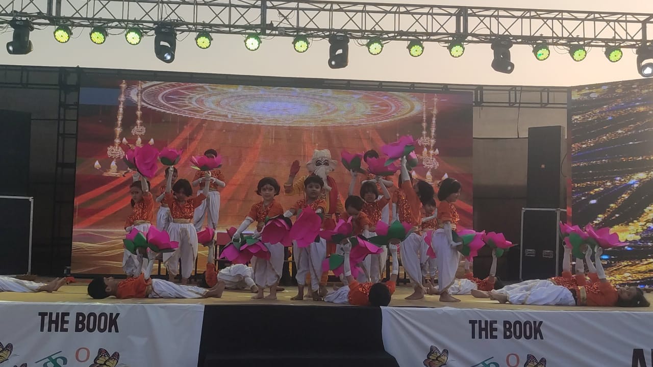 Kidzee Sikandra Annual Function Agra 8