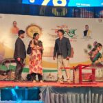 ताज महोत्सव 2026 में नाटक एक टूटी हुई कुर्सी का भावनात्मक मंचन