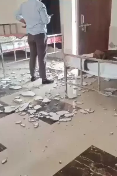 Ceiling collapse at TTE Rest House Agra Fort Railway Station raises questions on construction quality, Indian Railways NCR