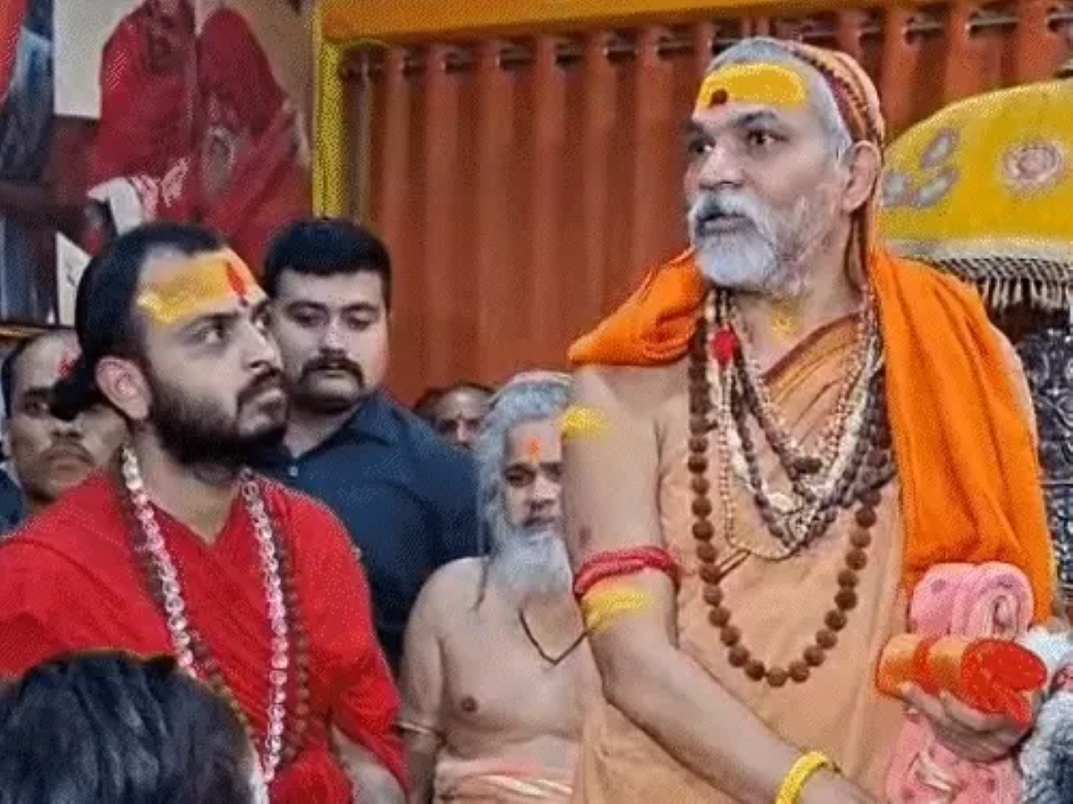 शंकराचार्य की गिरफ्तारी पर रोक लगाते हुए हाईकोर्ट का फैसला