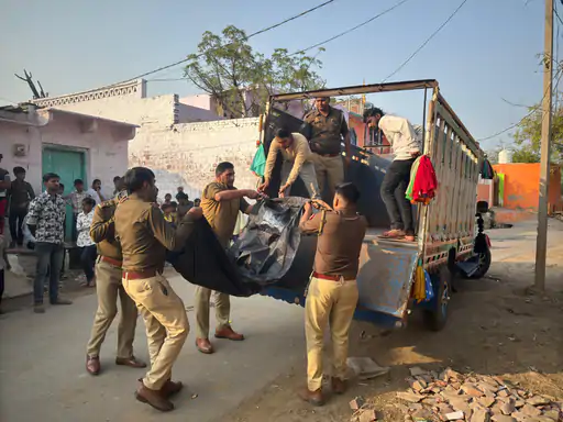 Agra Police Stops Funeral Live-in Partner Sana Ajit Jajau Village