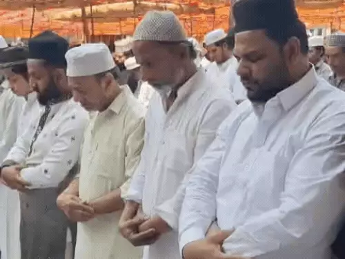 आगरा में जुमा अलविदा की नमाज