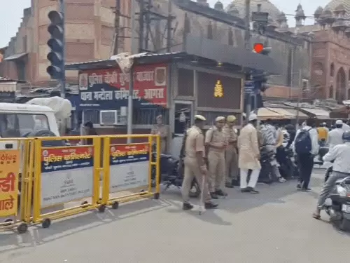 आगरा में जुमा अलविदा की नमाज