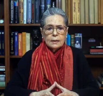 सोनिया गांधी का केंद्र पर हमला