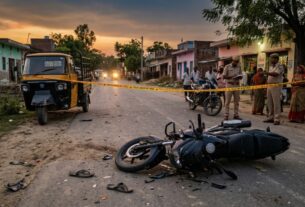 फतेहपुर सीकरी में सड़क हादसा