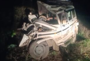 आगरा चित्राहाट बाह-इटावा मार्ग पर बोलेरो दुर्घटना में 5 श्रद्धालुओं की मौत और बचाव कार्य की रपट - ताज न्यूज़।