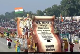 Vishnu Nagar political satire article on Indian politics Mera Desh Mahan