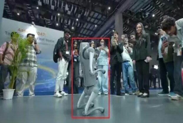 Rajendra Sharma article on Galgotias University AI summit controversy and JNU