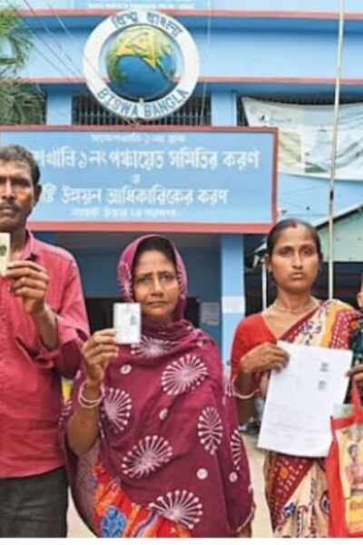 Samik Lahiri article on Bengal politics and Election Commission