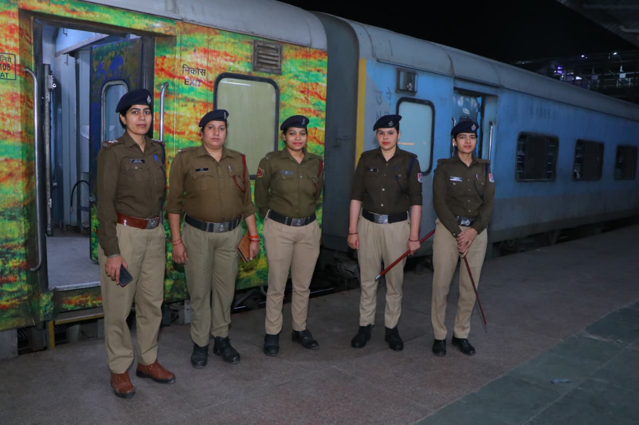 आगरा में महिला दिवस