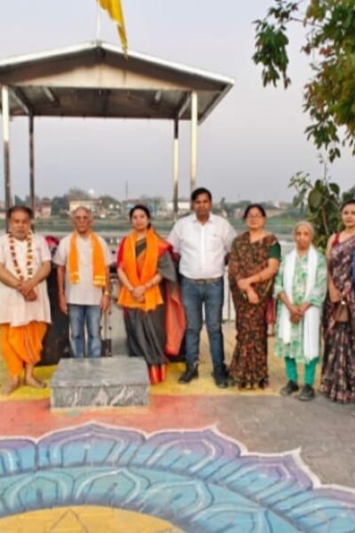 महिला दिवस पर यमुना आरती