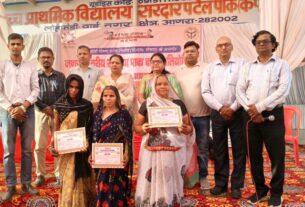 आगरा में रसोइया पाक कला प्रतियोगिता