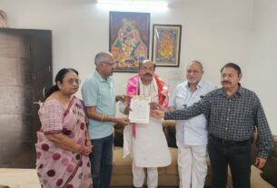 Dr. Madhu bhardwaj Udaybhan Singh, Mahesh Sharma Anil Sharma