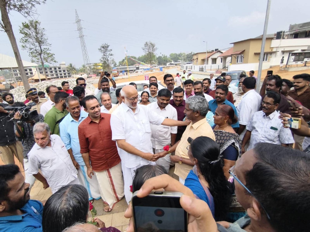 Sanjay Parate translated article on Kerala LDF government Wayanad landslide rehabilitation township model