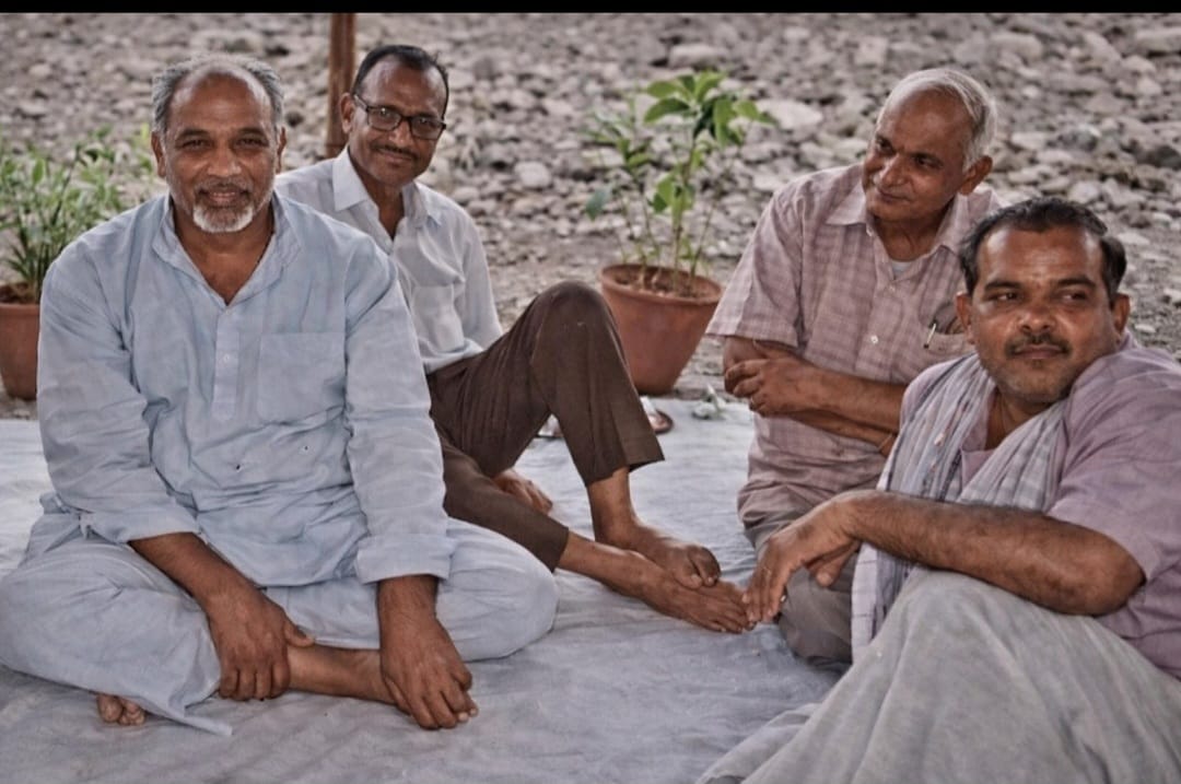 आगरा के सत्याग्रही और वरिष्ठ पत्रकार विनय पालीवाल के निधन की शोक रपट।