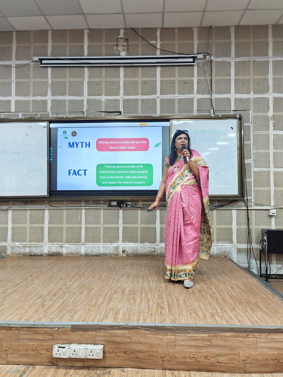 डॉ रेनू अग्रवाल धन्यवाद ज्ञापन एसएन मेडिकल कॉलेज