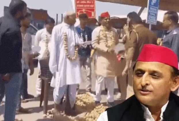 agra police stomps potatoes akhilesh yadav slams-bjp