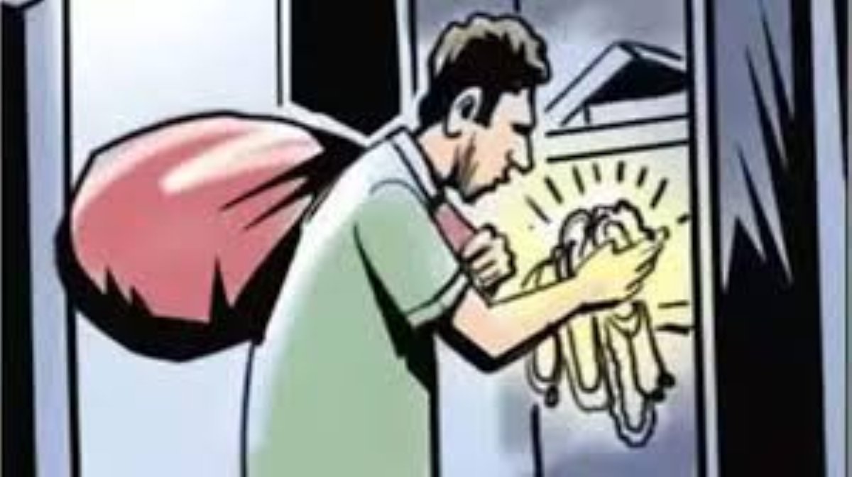 नवी मुंबई में लाखों की चोरी