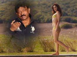 Kiara Advani Bikini War 2 Pic 3