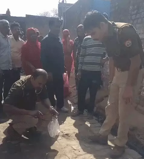 घटनास्थल पर मौजूद पुलिस टीम और जांच