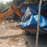 बरेली आरटीओ दफ्तर पर बुलडोजर एक्शन