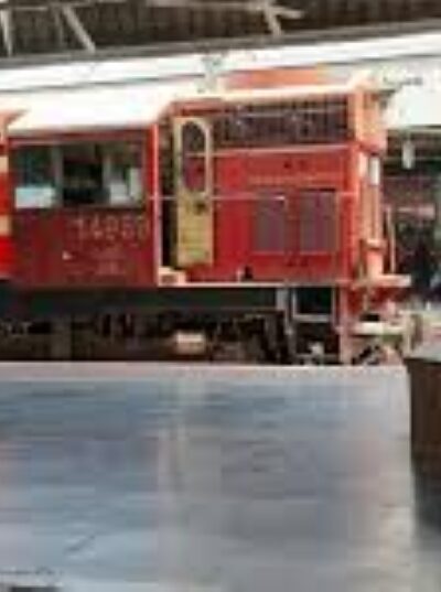 प्रयागराज हजरत निजामुद्दीन स्पेशल ट्रेन