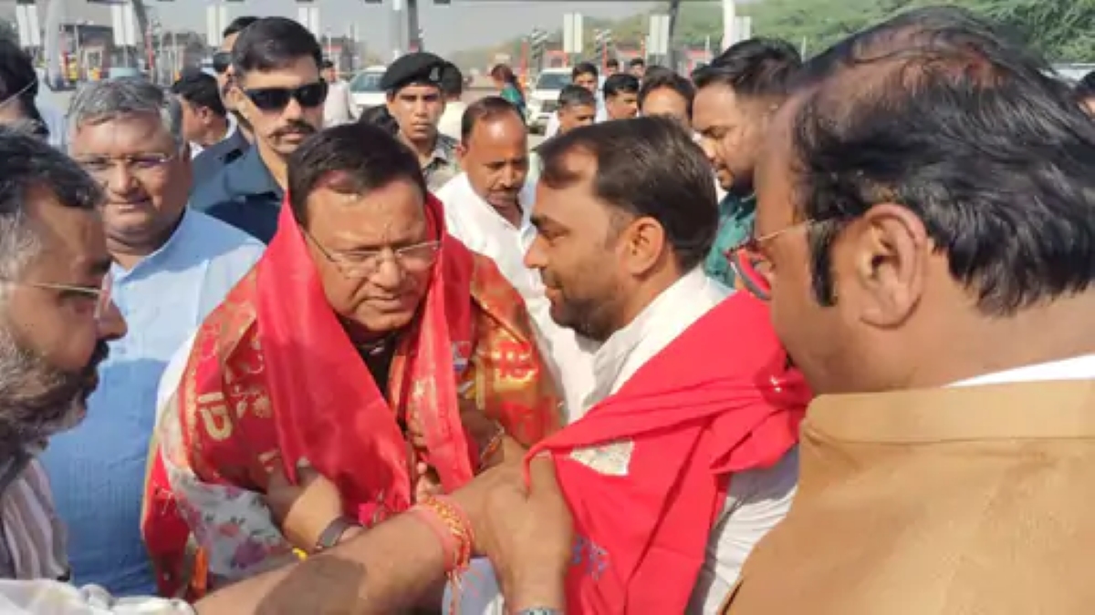 आगरा में सीएम योगी