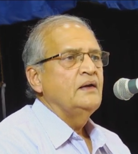 Dr Ashok Dhavle Writer