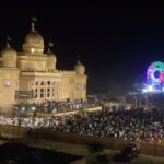 आगरा के जीआईसी मैदान में 31वीं भीमनगरी के भव्य उद्घाटन समारोह में उपस्थित डिप्टी सीएम केशव प्रसाद मौर्य और थाईलैंड के भंते